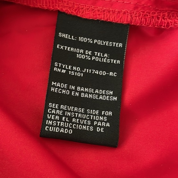 Jones New York NWT Ladies Rain Jacket, Sangria/True Red, Size L - Picture 10 of 10
